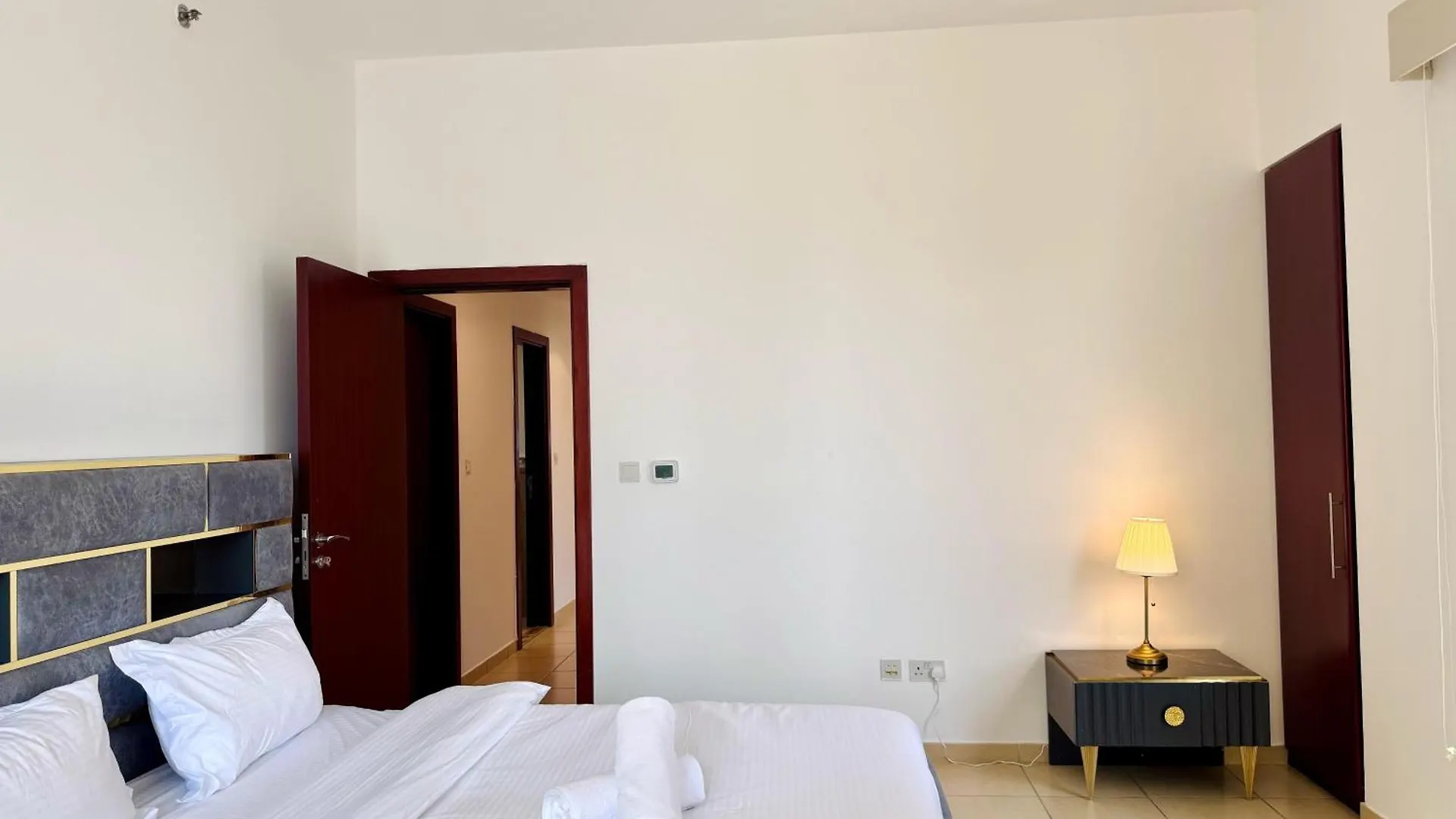 Large Modern 2Br Apt On Jbr Beach With Marina View By Sunkissed Holiday Homes Dubai Apartment