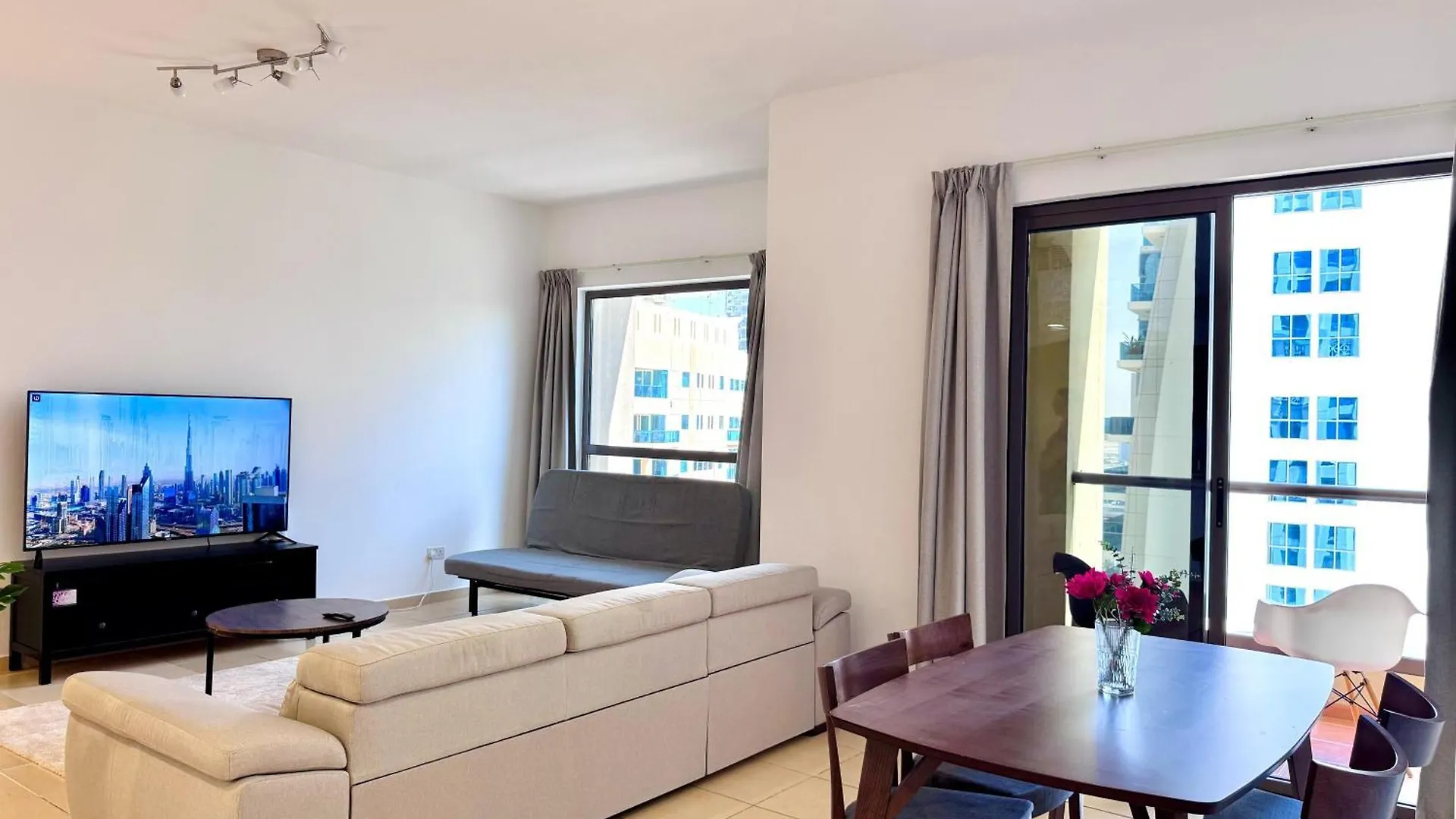 Large Modern 2Br Apt On Jbr Beach With Marina View By Sunkissed Holiday Homes Dubai United Arab Emirates