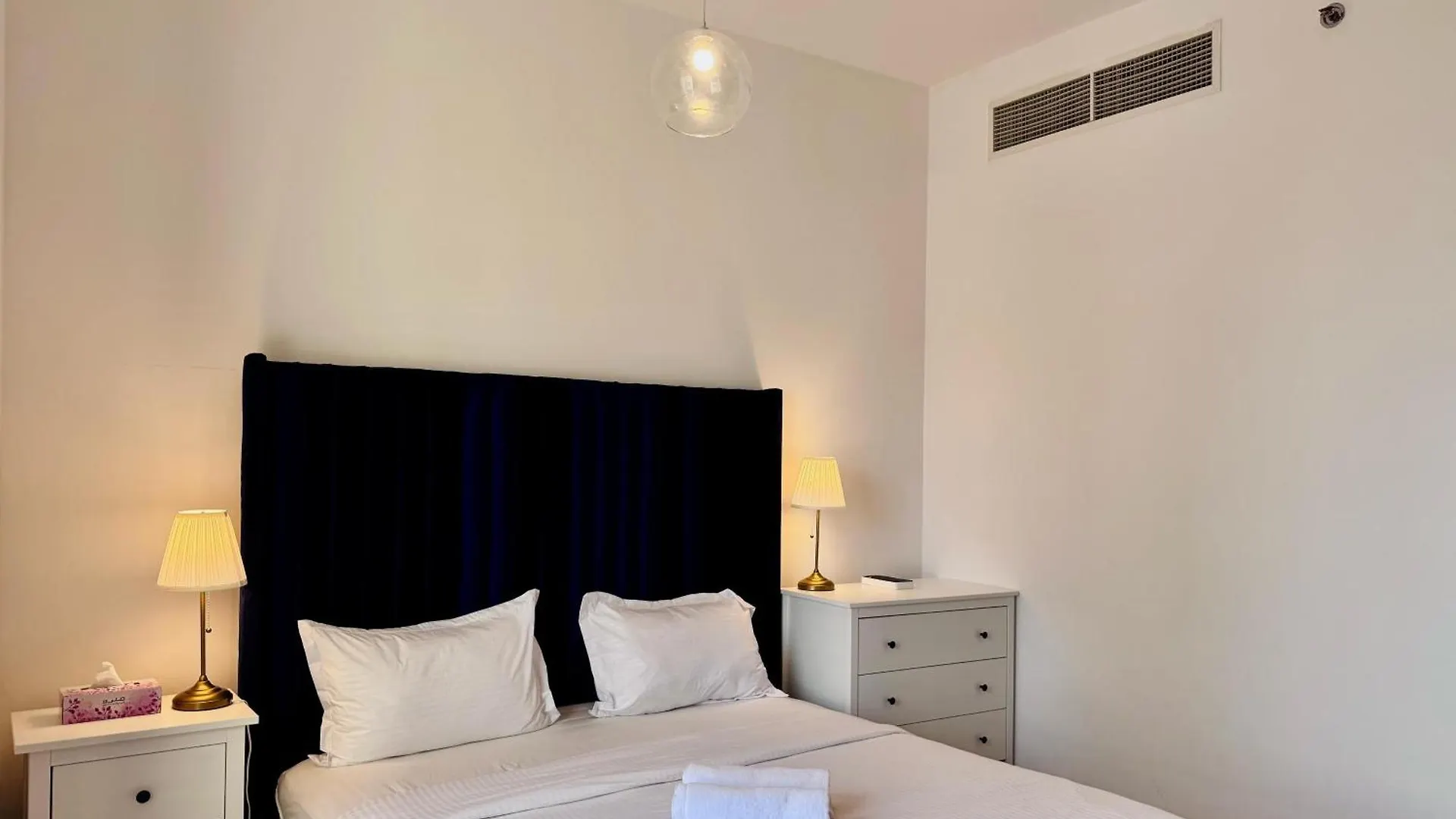 Large Modern 2Br Apt On Jbr Beach With Marina View By Sunkissed Holiday Homes Dubai